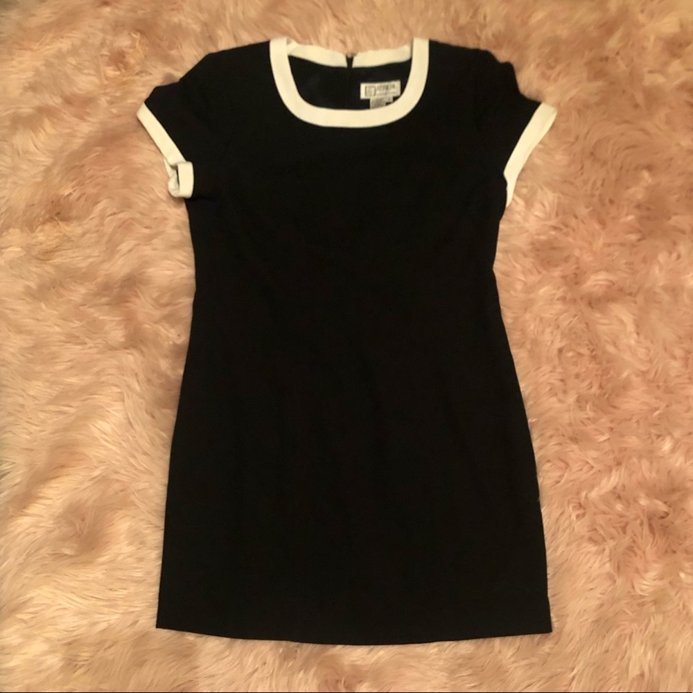 🛍Atrium Collection Dress Size:16